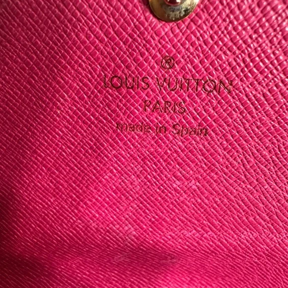 Louis Vuitton Chain Wallet - Picture 9 of 12